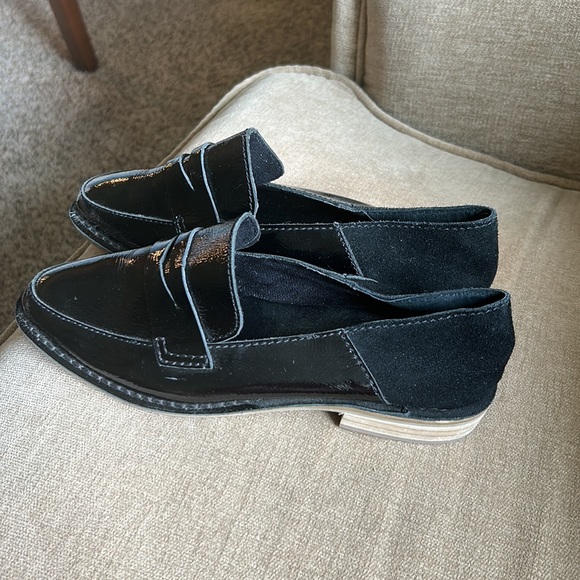 New and never worn Kelci Dagger loafers - Picture 4 of 9